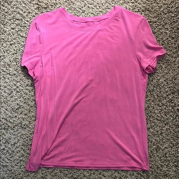 ALO Yoga | Tops | Alo All Day Short Sleeve Shirt In Paradise Pink | Poshmark